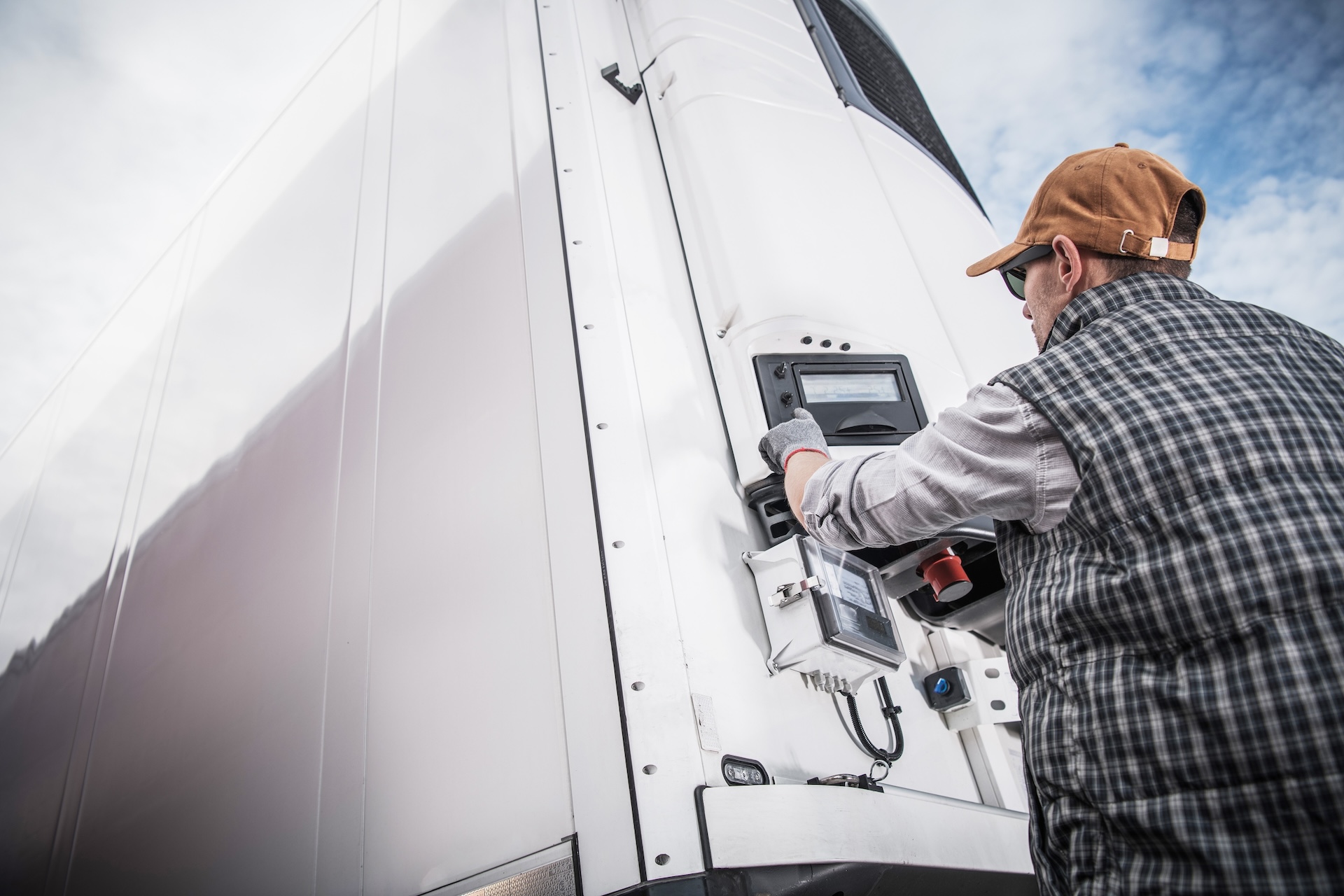 Refrigerated Semitrailer Cargo